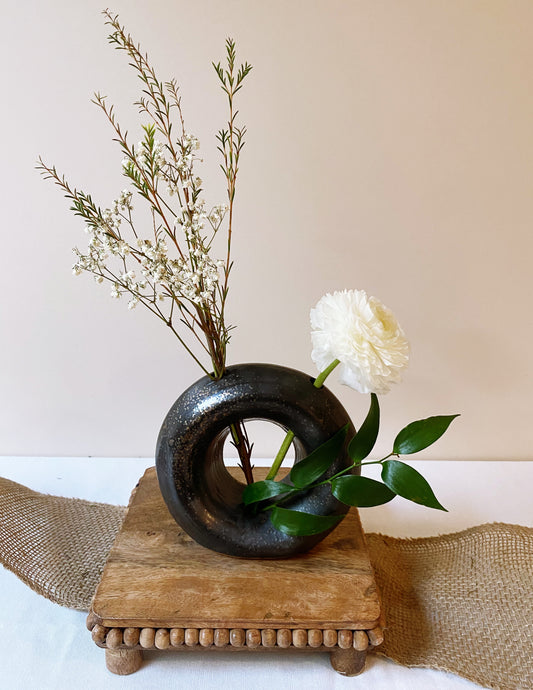 Alchemy donut vase