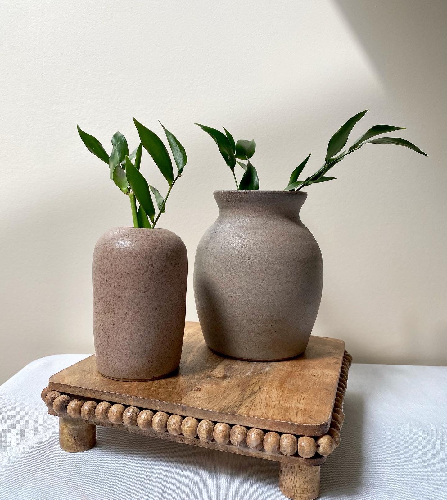 Pebble vase set